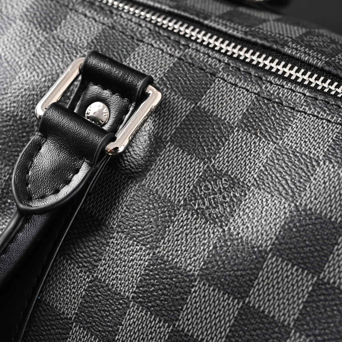 Louis Vuitton Keepall Bandoulière 45 Damier Graphite Canvas Travel Bag product image 15, provided for visual reference and