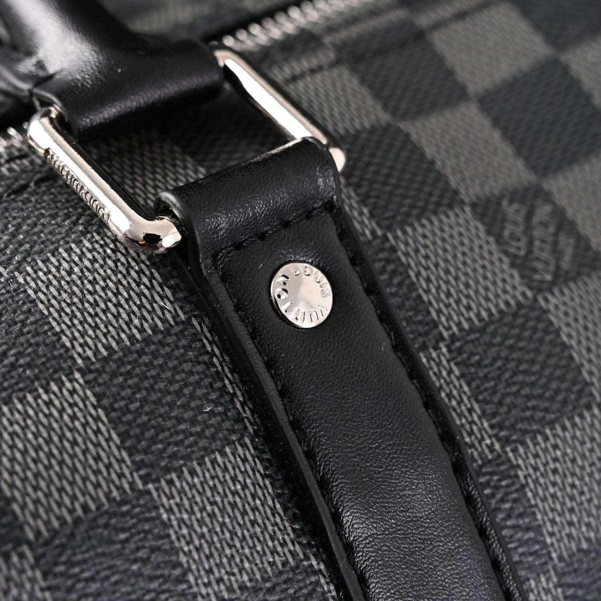 Louis Vuitton Keepall Bandoulière 45 Damier Graphite Canvas Travel Bag product image 17, provided for visual reference and