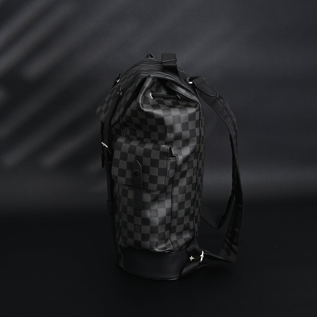 Louis Vuitton Michael Backpack in Damier Graphite Canvas product image 9, provided for visual reference and product detail