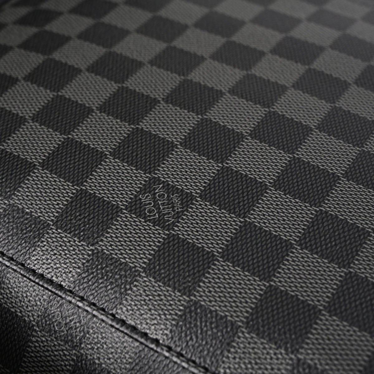 Louis Vuitton Michael Backpack in Damier Graphite Canvas product image 13, provided for visual reference and product detail