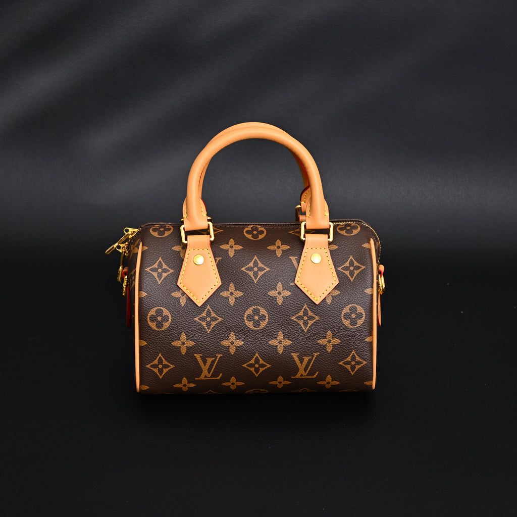 Louis Vuitton Speedy Bandoulière 25 Monogram Canvas Handbag product image 4, provided for visual reference and product