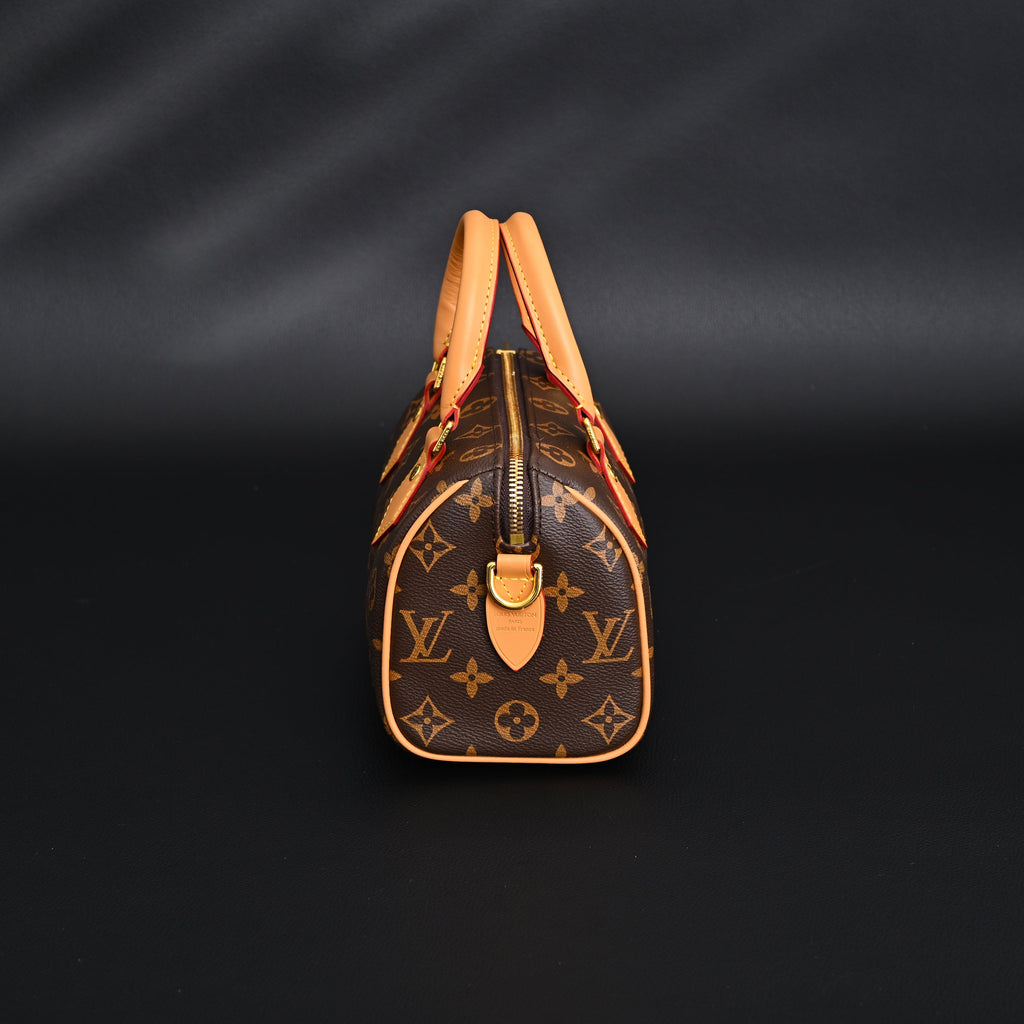 Louis Vuitton Speedy Bandoulière 25 Monogram Canvas Handbag product image 8, provided for visual reference and product