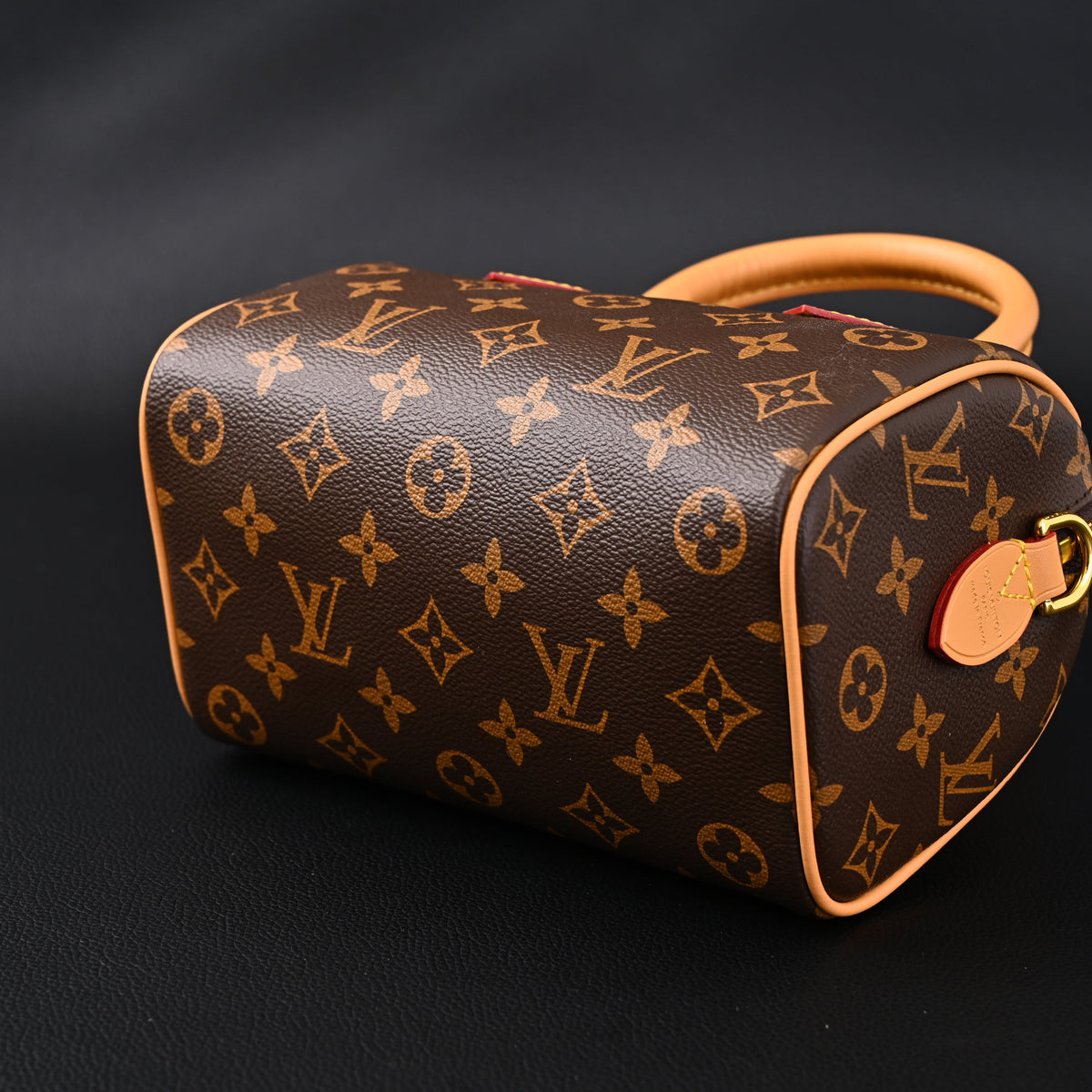 Louis Vuitton Speedy Bandoulière 25 Monogram Canvas Handbag product image 7, provided for visual reference and product