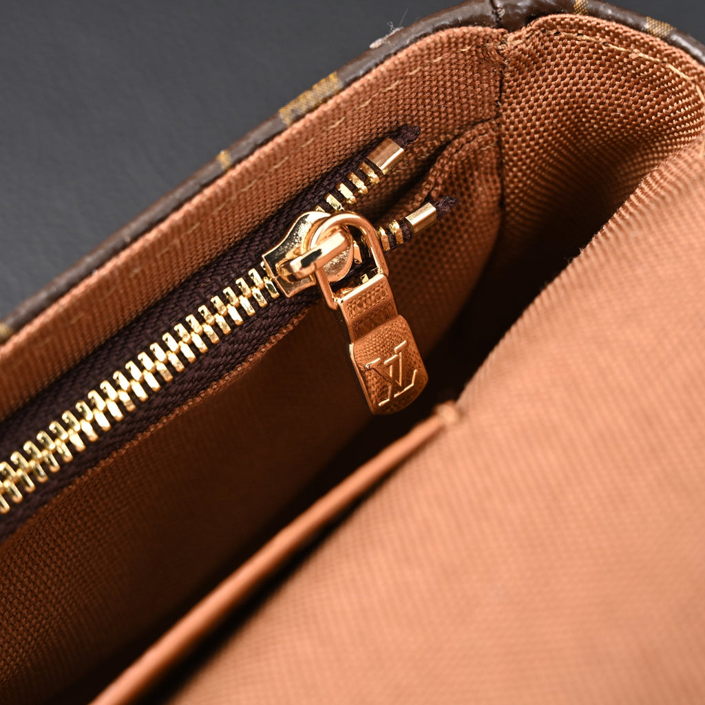 Louis Vuitton Félicie Pochette Monogram Canvas Chain Wallet product image 13, provided for visual reference and product