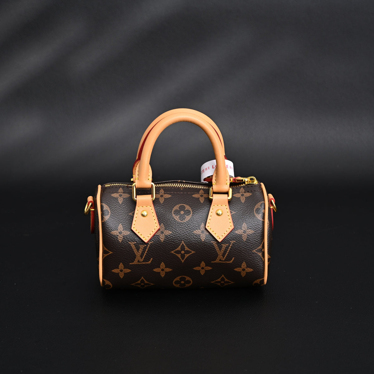 Louis Vuitton Speedy 25 Monogram Canvas Handbag product image 8, provided for visual reference and product detail review