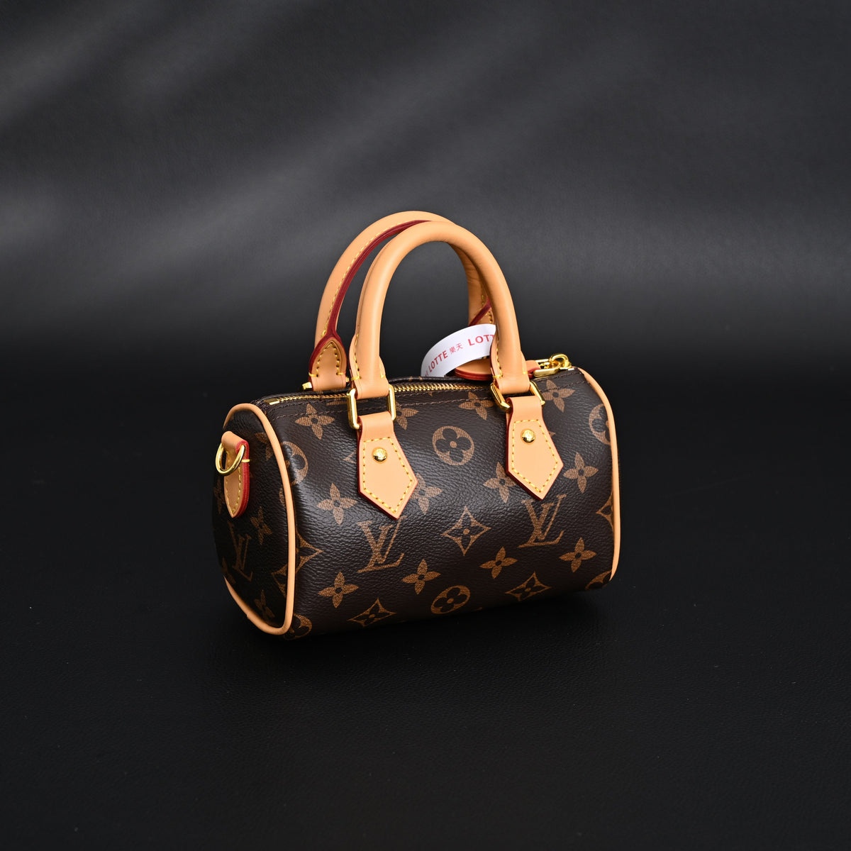 Louis Vuitton Speedy 25 Monogram Canvas Handbag product image 9, provided for visual reference and product detail review