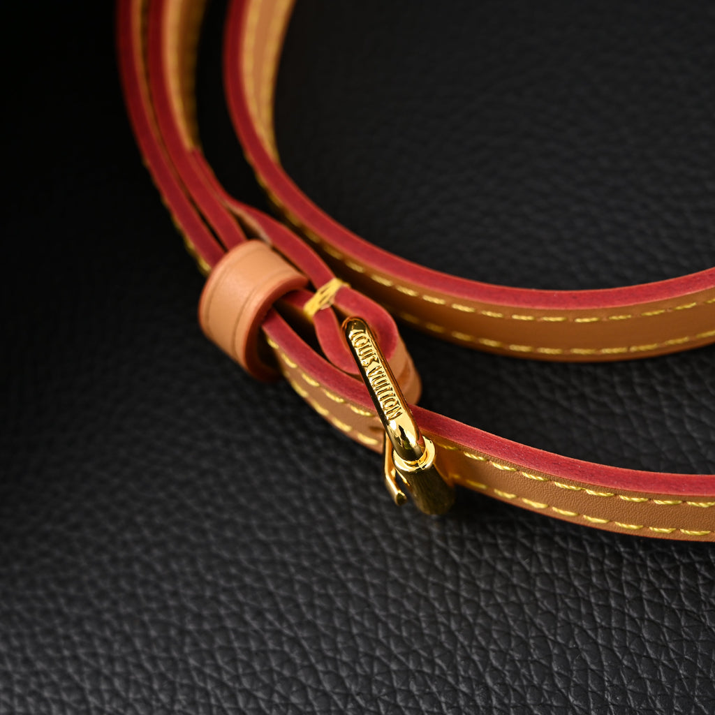 Louis Vuitton Speedy 25 Monogram Canvas Handbag product image 13, provided for visual reference and product detail review