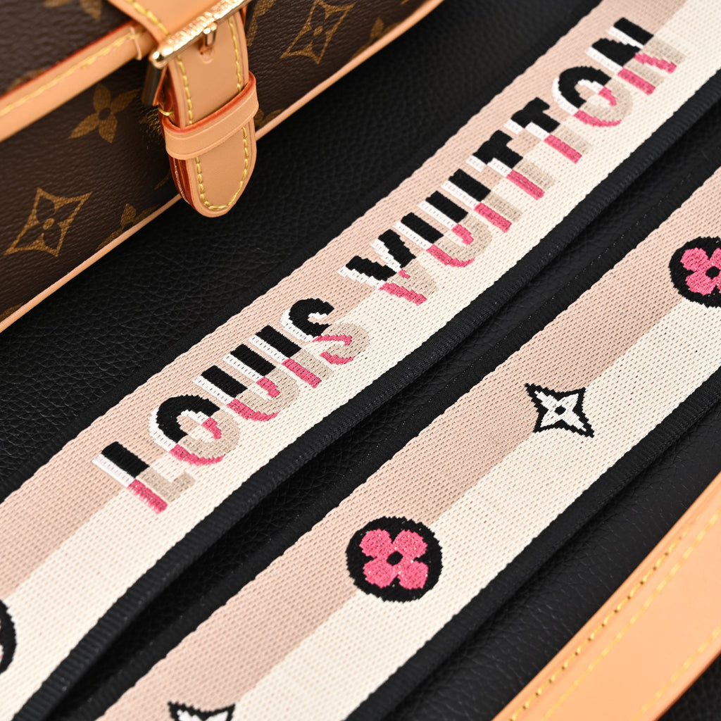 Louis Vuitton Croissant Bag Monogram Canvas product image 4, provided for visual reference and product detail review