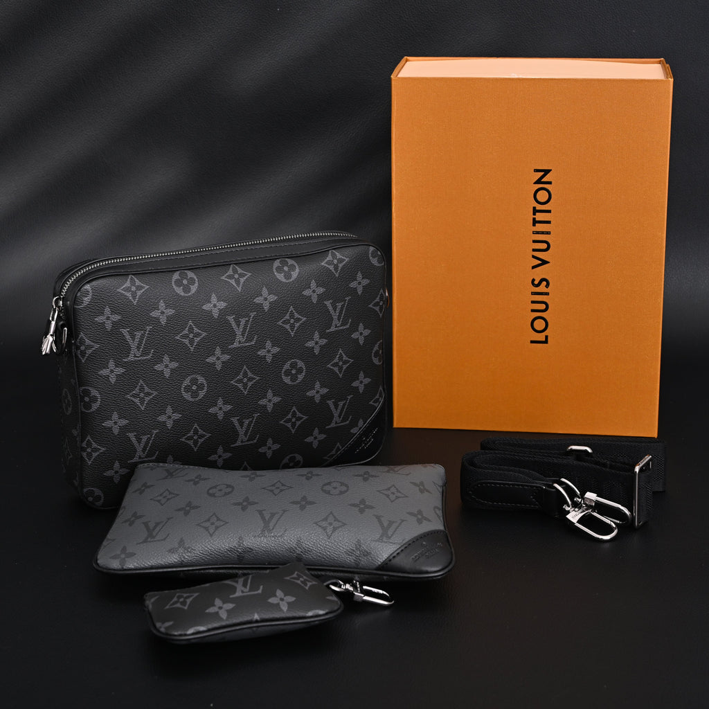 Louis Vuitton Discovery Pochette MM – Monogram Eclipse product image 1, provided for visual reference and product detail