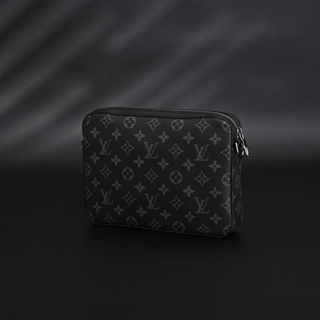 Louis Vuitton Discovery Pochette MM – Monogram Eclipse product image 13, provided for visual reference and product detail