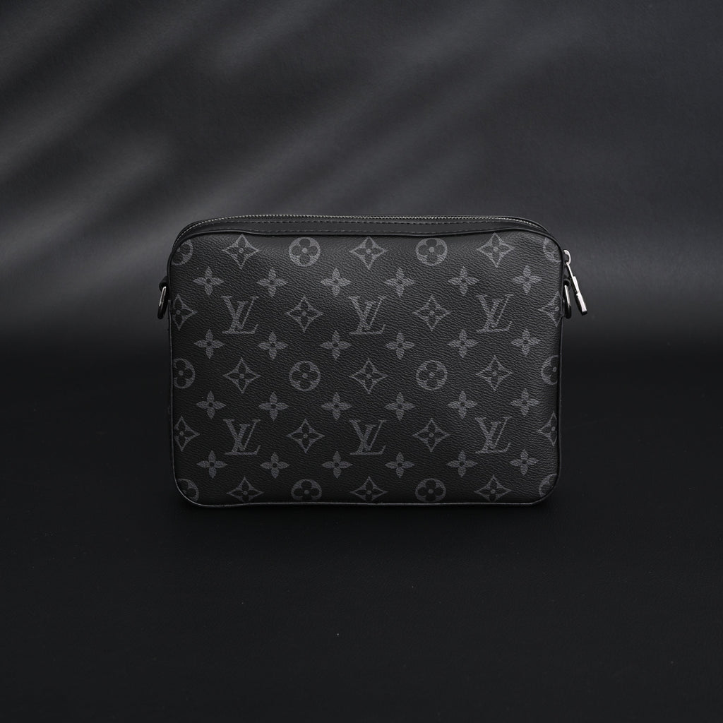 Louis Vuitton Discovery Pochette MM – Monogram Eclipse product image 14, provided for visual reference and product detail