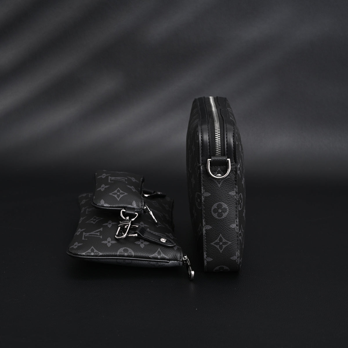 Louis Vuitton Discovery Pochette MM – Monogram Eclipse product image 15, provided for visual reference and product detail