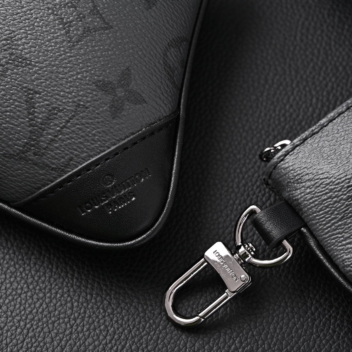 Louis Vuitton Discovery Pochette MM – Monogram Eclipse product image 18, provided for visual reference and product detail