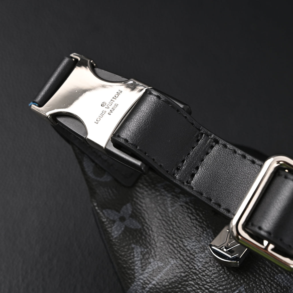 Louis Vuitton Discovery Bumbag – Monogram Eclipse product image 13, provided for visual reference and product detail review