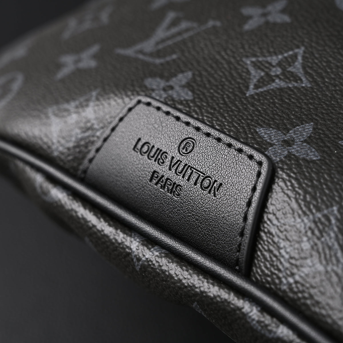 Louis Vuitton Discovery Bumbag – Monogram Eclipse product image 4, provided for visual reference and product detail review