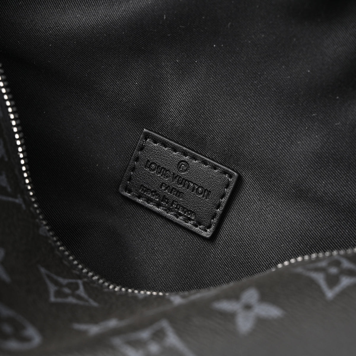 Louis Vuitton Discovery Bumbag – Monogram Eclipse product image 16, provided for visual reference and product detail review