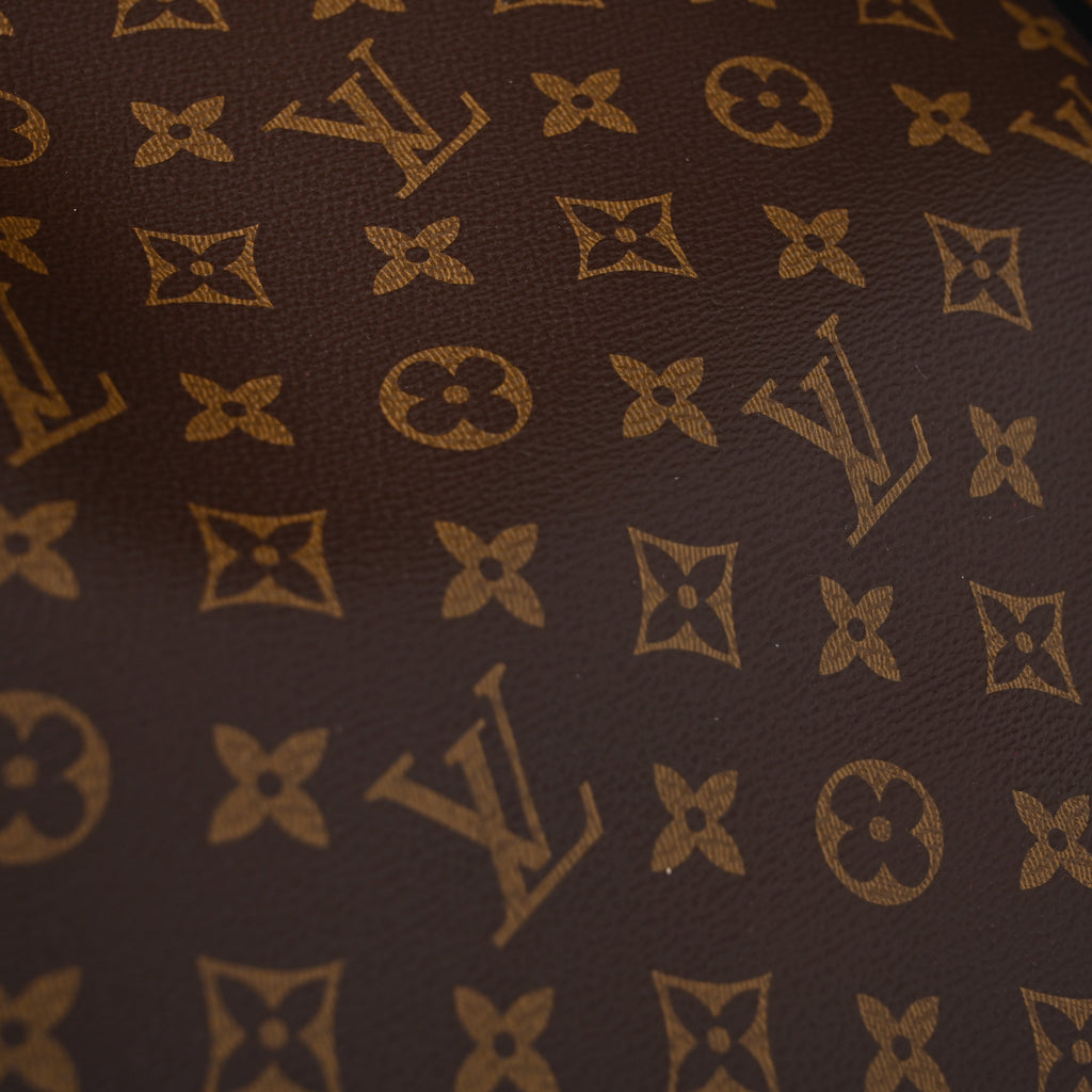 Louis Vuitton Neverfull MM Tote Bag – Monogram Canvas with Red Interior product image 19, provided for visual reference and
