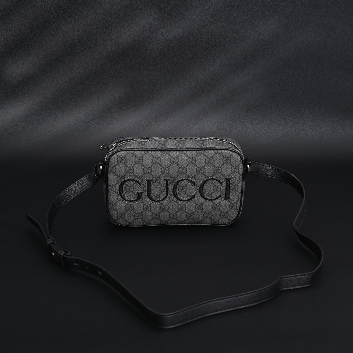 Gucci Ophidia GG Supreme Belt Bag – Black/Grey Monogram product image 4, provided for visual reference and product detail