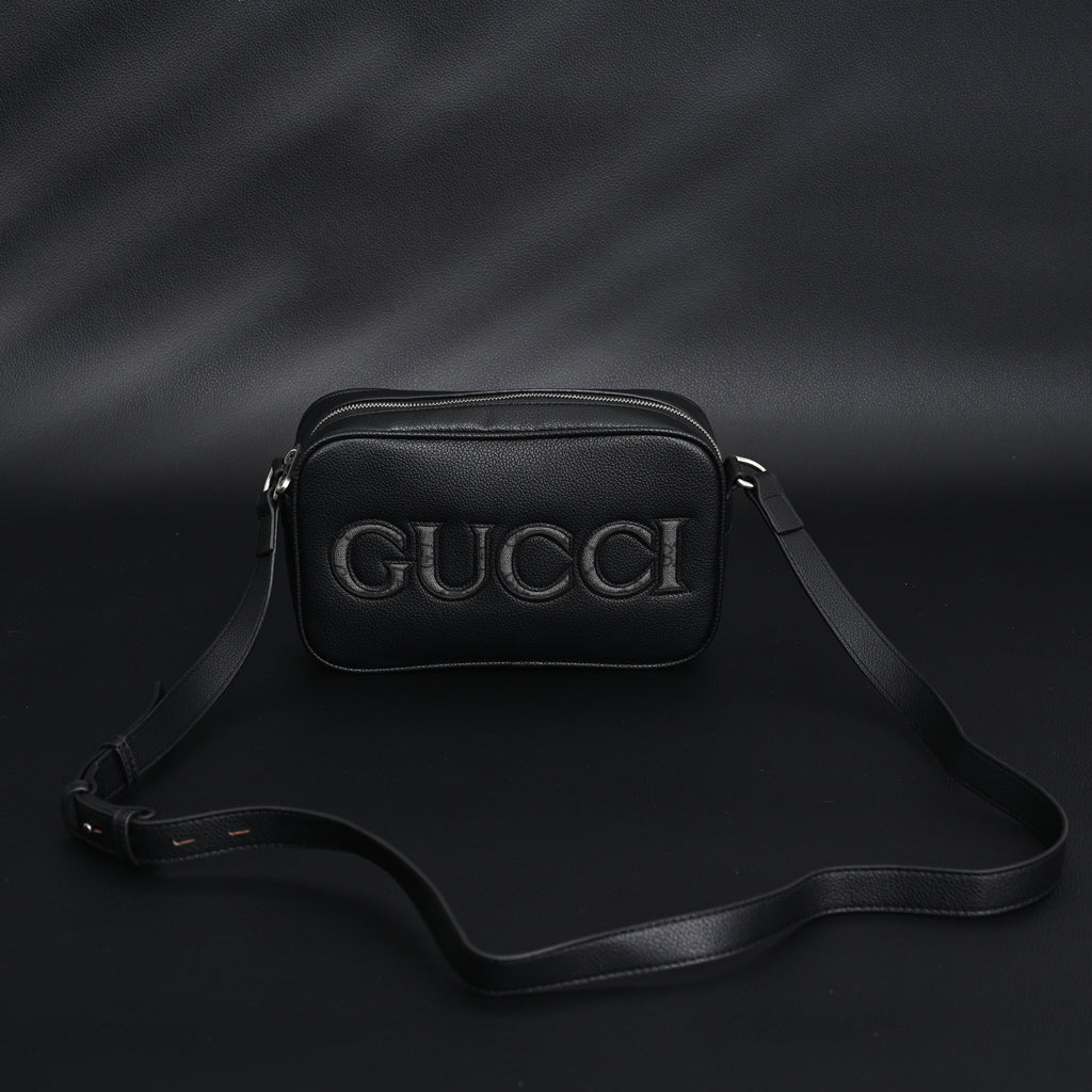 Gucci Black Leather Embossed Logo Belt Bag product image 3, provided for visual reference and product detail review