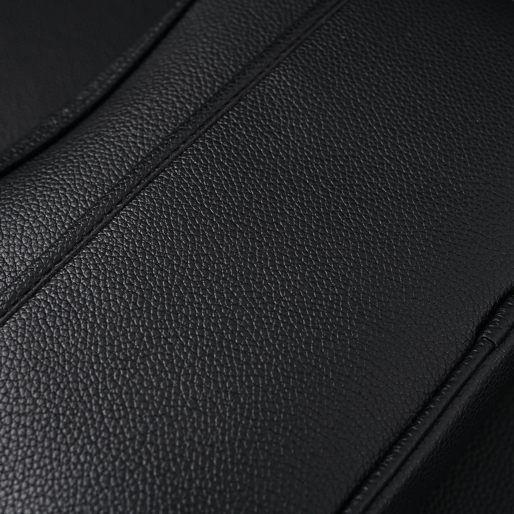 Gucci Black Leather Embossed Logo Belt Bag product image 17, provided for visual reference and product detail review