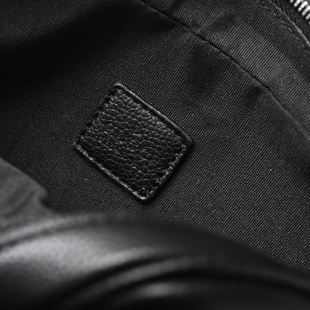 Gucci Black Leather Embossed Logo Belt Bag product image 14, provided for visual reference and product detail review
