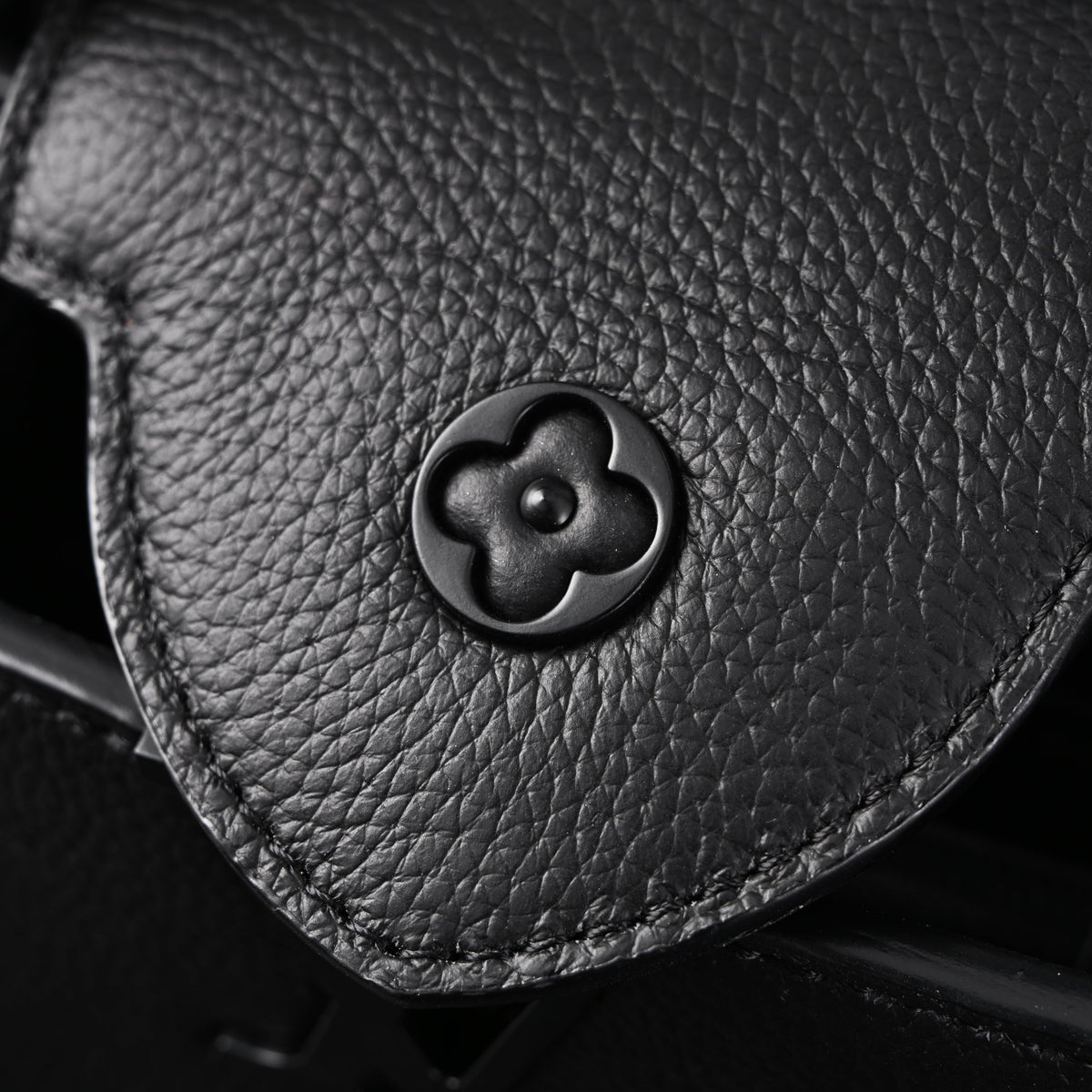 Chanel Classic Flap Bag – Black Quilted Caviar Leather with Gold-Tone Hardware product image 20, provided for visual