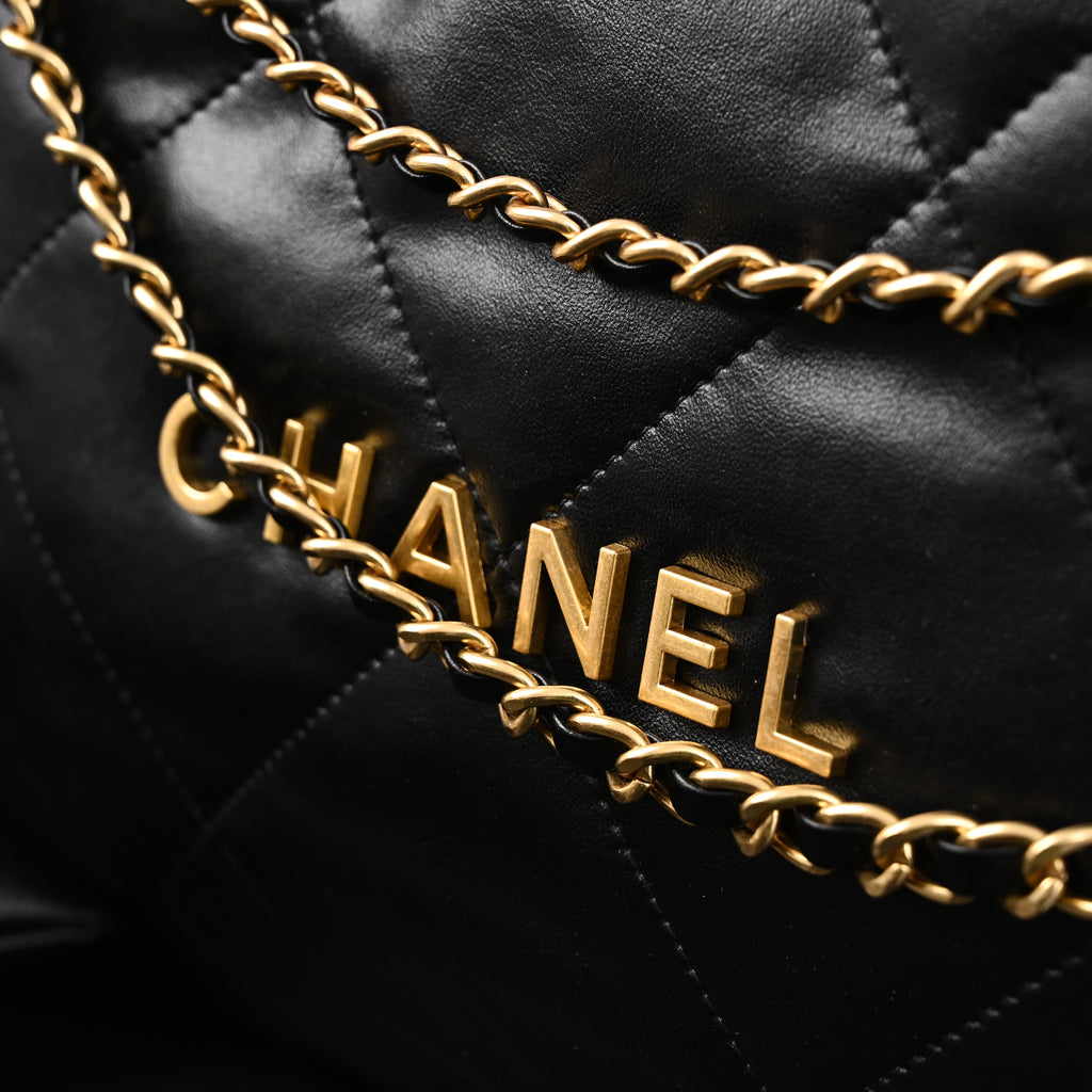 Chanel 19 Flap Bag – Black Quilted Lambskin with Gold & Ruthenium Hardware product image 13, provided for visual reference