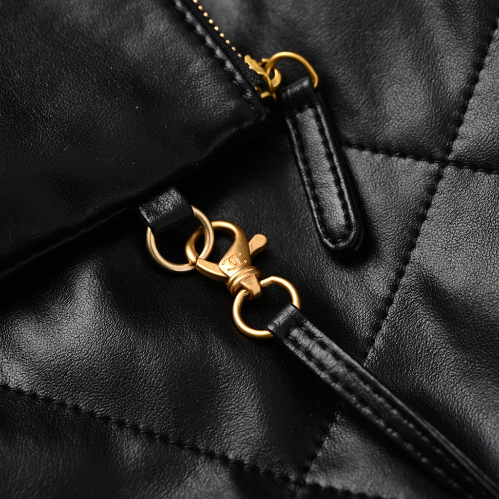 Chanel 19 Flap Bag – Black Quilted Lambskin with Gold & Ruthenium Hardware product image 2, provided for visual reference