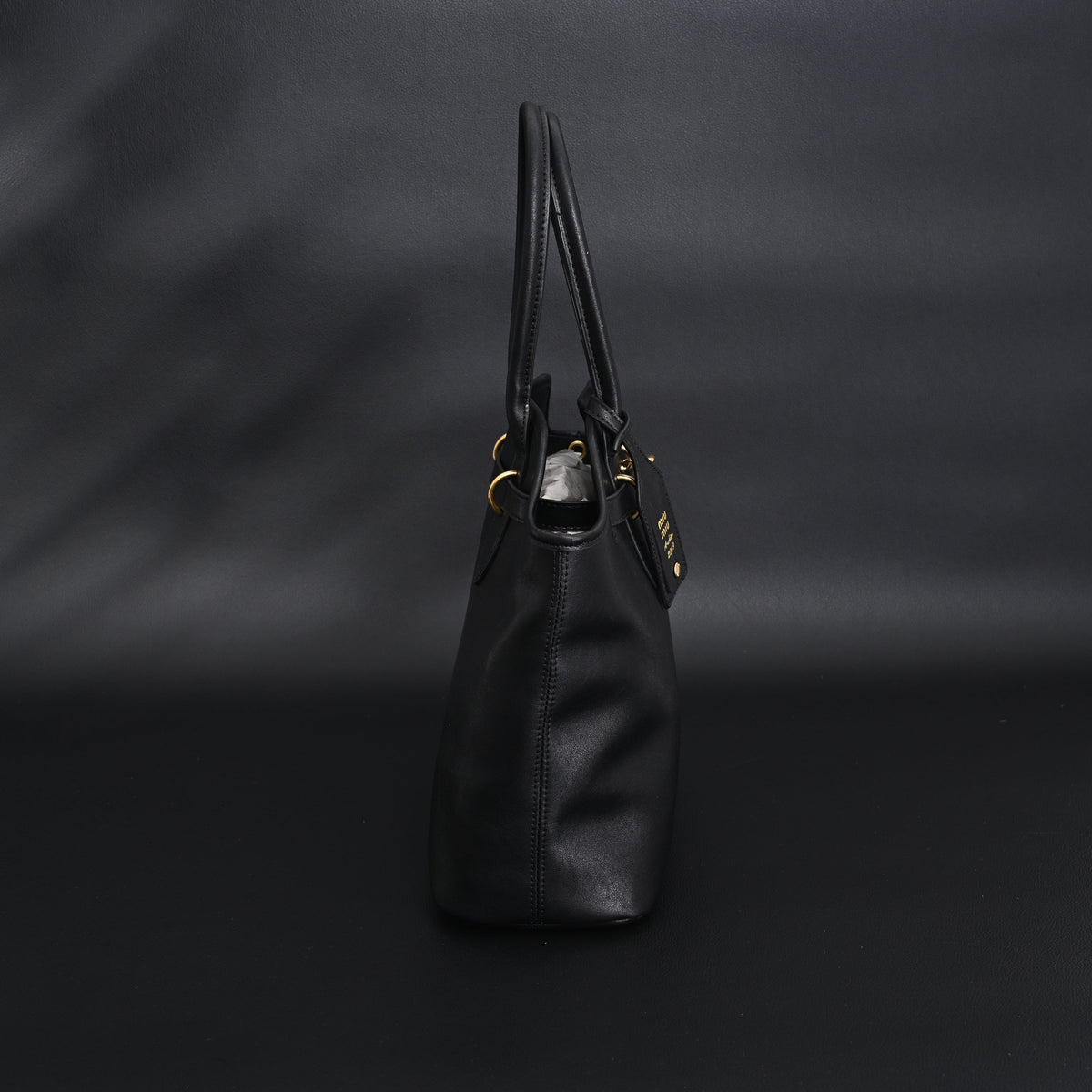 Miu Miu Leather Tote Bag – Classic Black product image 5, provided for visual reference and product detail review