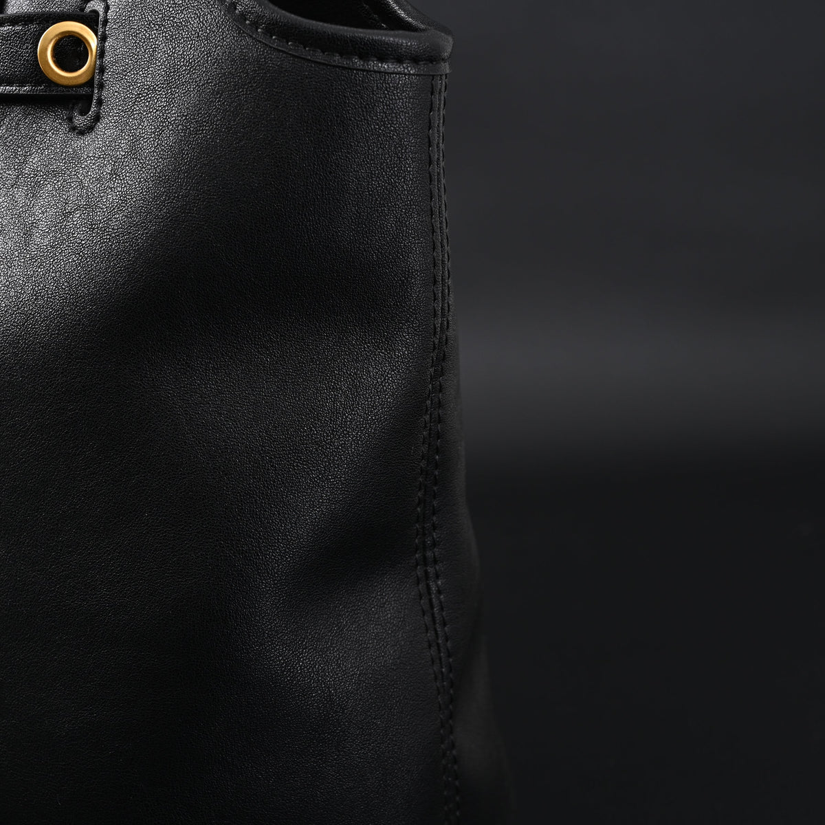 Miu Miu Leather Tote Bag – Classic Black product image 10, provided for visual reference and product detail review