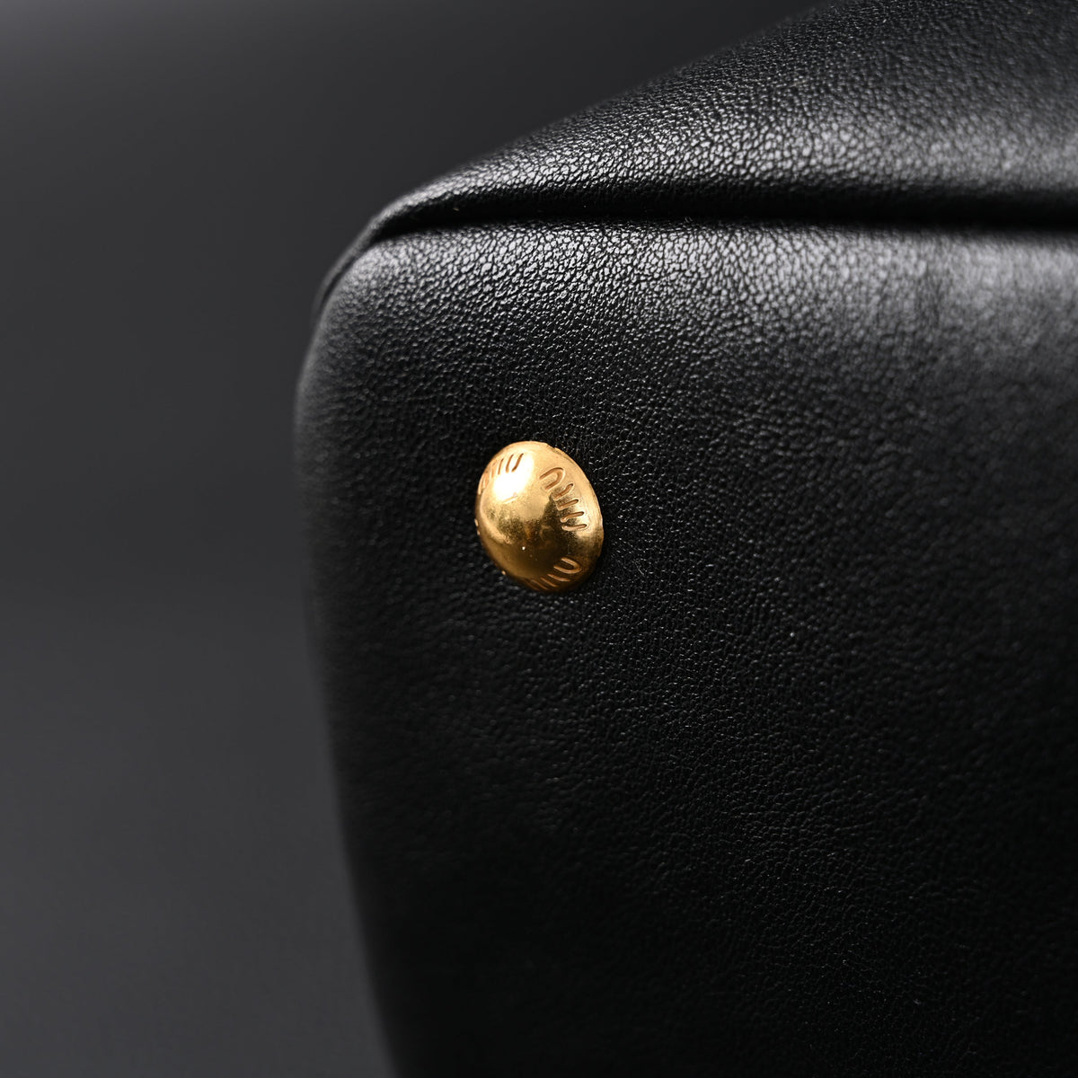 Miu Miu Leather Tote Bag – Classic Black product image 13, provided for visual reference and product detail review