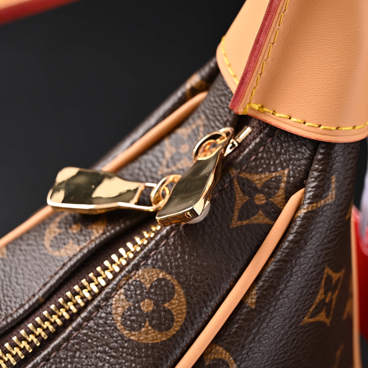 Louis Vuitton Monogram Canvas Graceful MM Shoulder Bag product image 14, provided for visual reference and product detail
