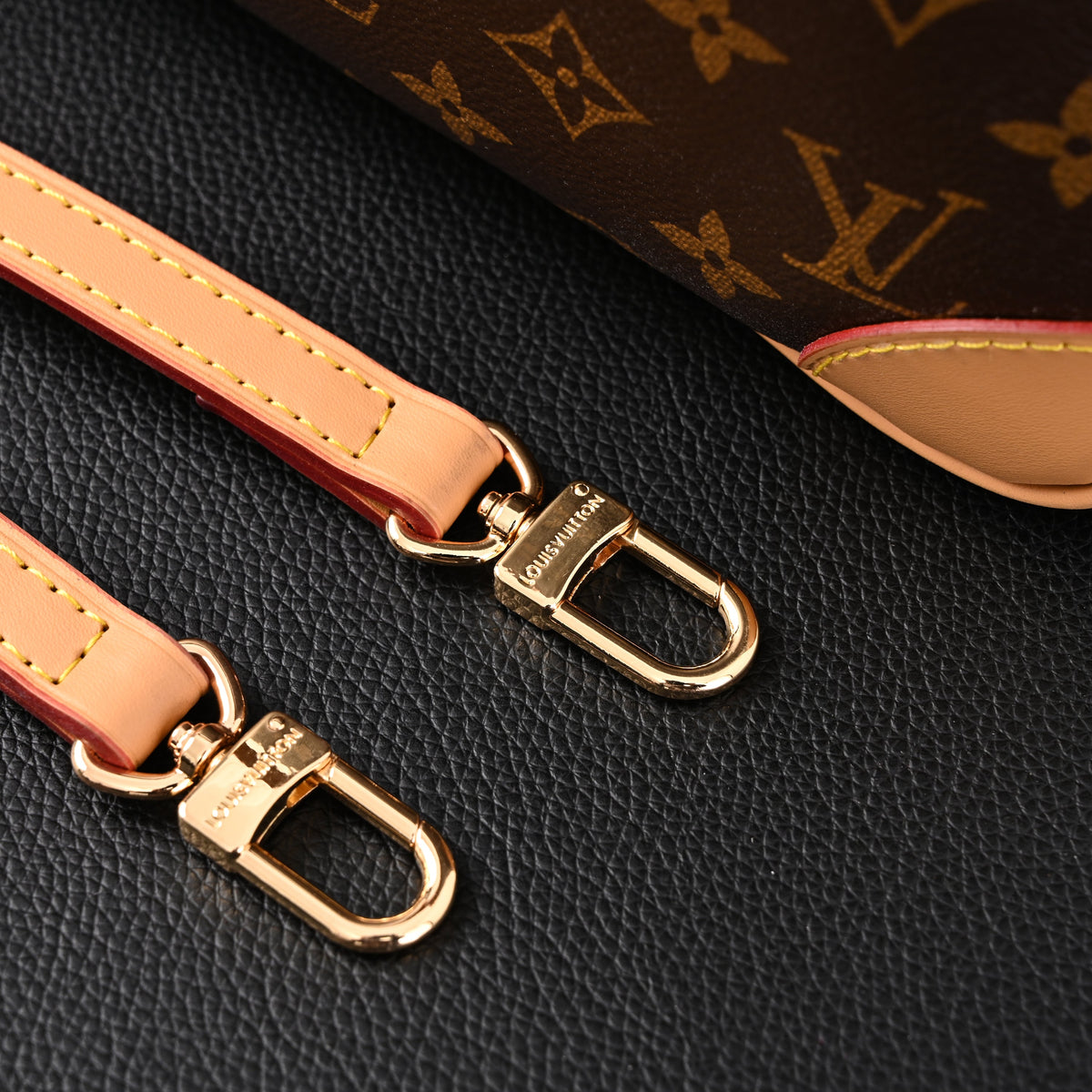 Louis Vuitton Monogram Canvas Graceful MM Shoulder Bag product image 17, provided for visual reference and product detail