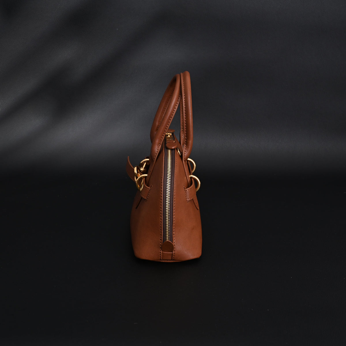 Gucci Horsebit 1955 Brown Leather Top Handle Bag - Classic Brown with Rich Texture product image 3, provided for visual
