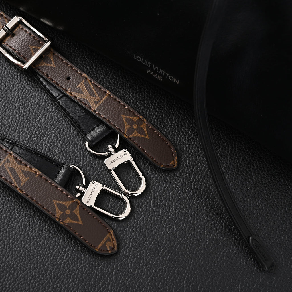 Louis Vuitton Montaigne Black Mahina Leather Shoulder Bag product image 5, provided for visual reference and product detail