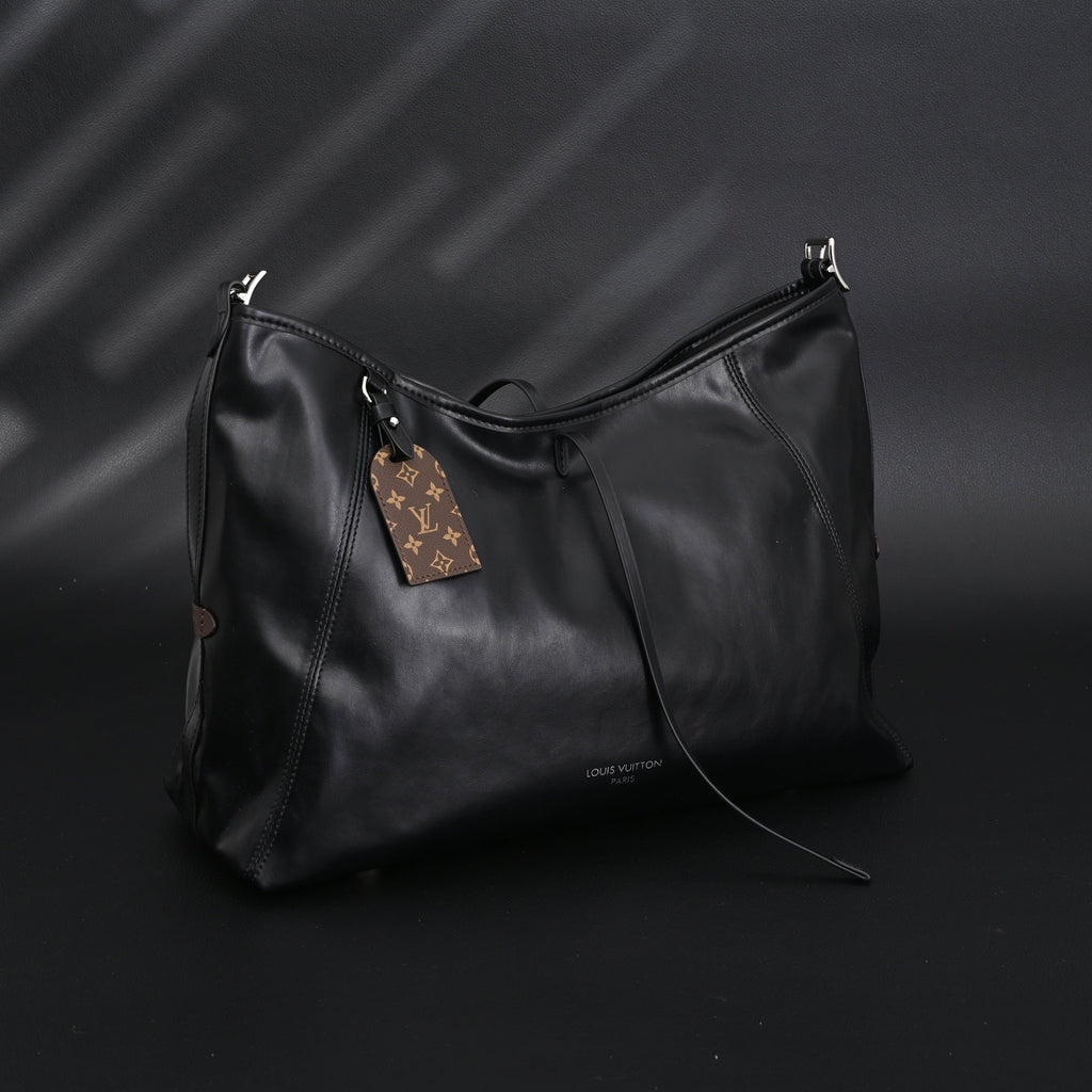 Louis Vuitton Black Mahina Leather Hobo Shoulder Bag product image 3, provided for visual reference and product detail review