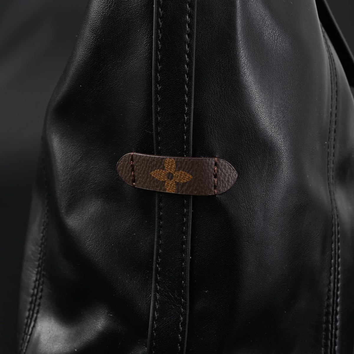 Louis Vuitton Graceful MM Black Monogram Hobo Bag product image 15, provided for visual reference and product detail review
