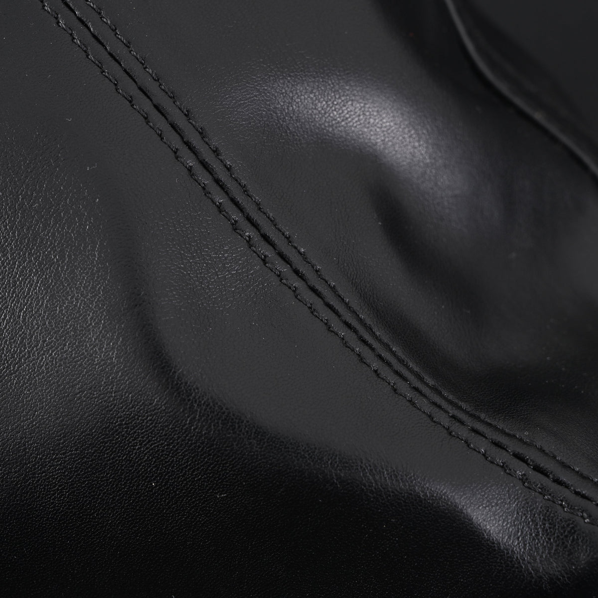 Louis Vuitton Graceful MM Black Monogram Hobo Bag product image 18, provided for visual reference and product detail review