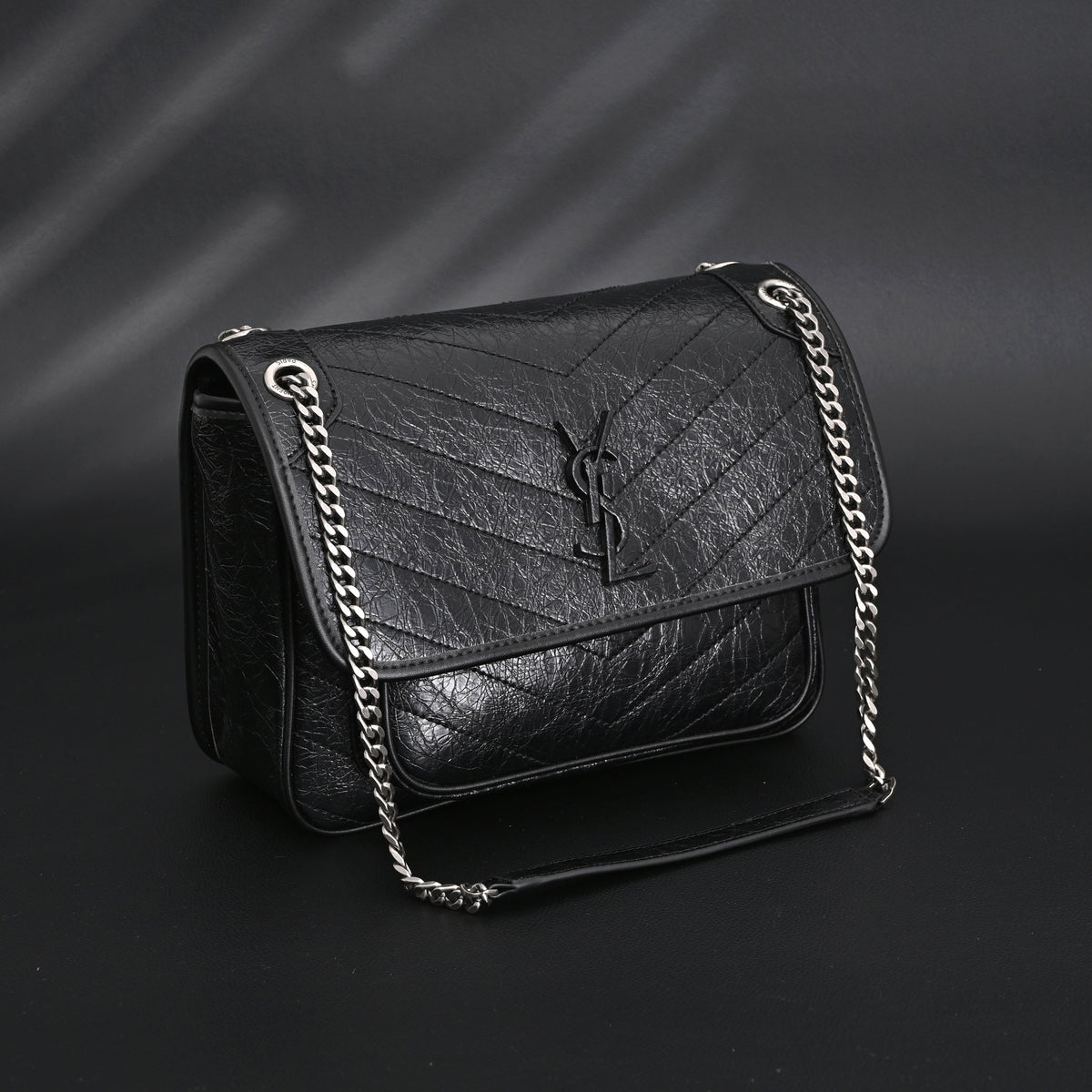 Saint Laurent Niki Medium Black Crinkled Leather Shoulder Bag product image 4, provided for visual reference and product