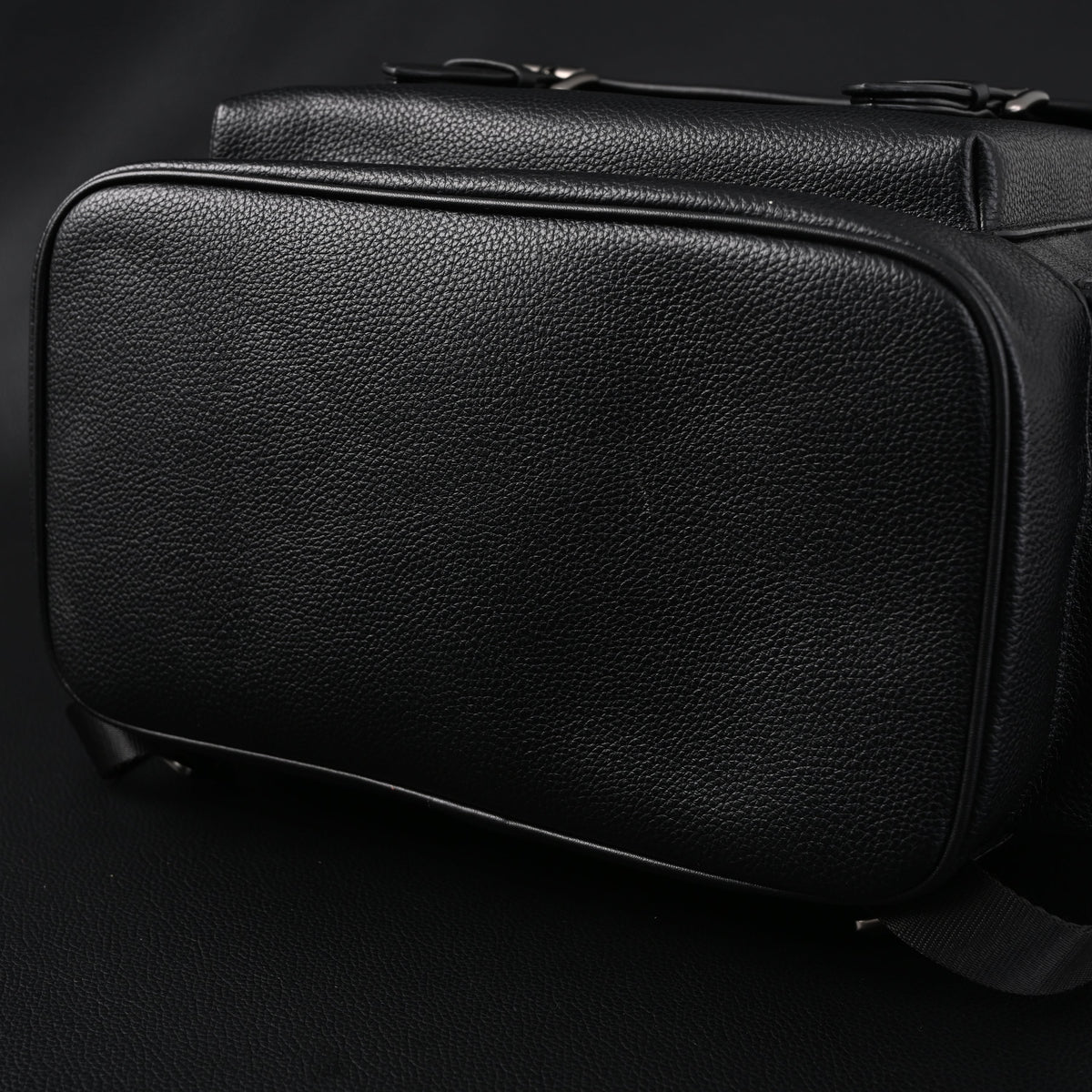 Coach Men Leather Backpack – Black Signature Canvas product image 22, provided for visual reference and product detail review