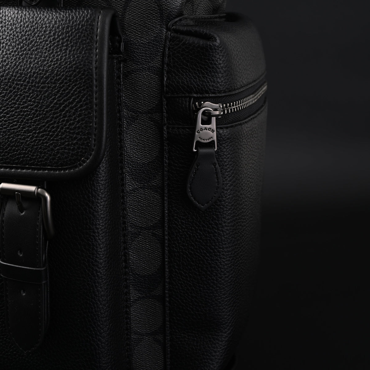Coach Men Leather Backpack – Black Signature Canvas product image 23, provided for visual reference and product detail review