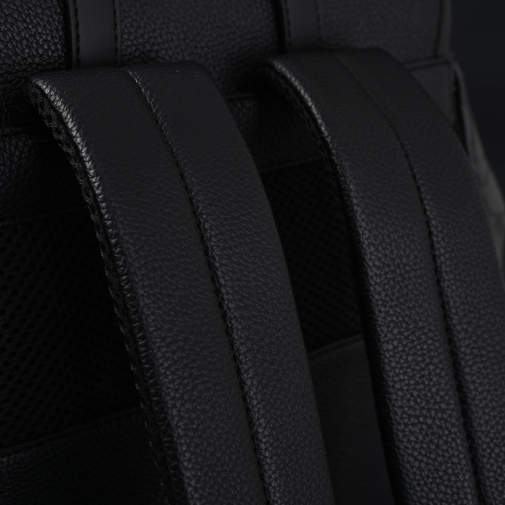 Coach Men Leather Backpack – Black Signature Canvas product image 3, provided for visual reference and product detail review