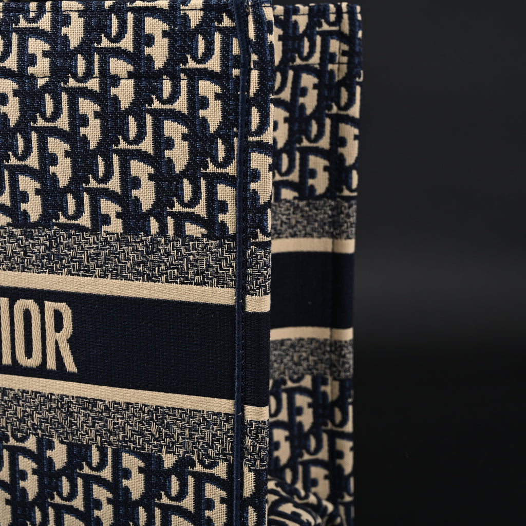 Christian Dior Large Book Tote – Blue Oblique Embroidery - Blue with Beige Contrast product image 9, provided for visual