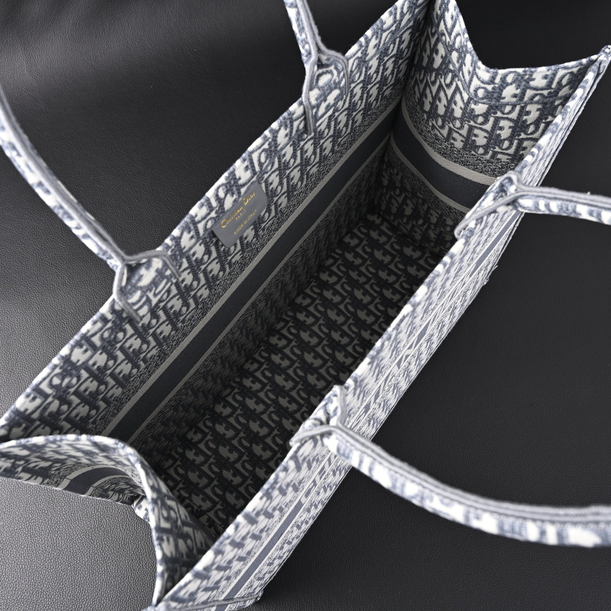 Christian Dior Large Book Tote – Grey Oblique Embroidery product image 14, provided for visual reference and product detail