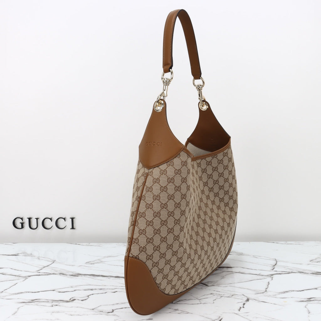 Gucci B Large Shoulder Bag product image 2, provided for visual reference and product detail review