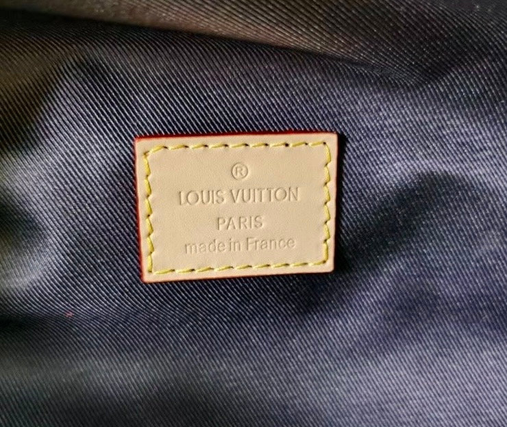 Louis Vuitton Bumbag Monogram Canvas product image 8, provided for visual reference and product detail review