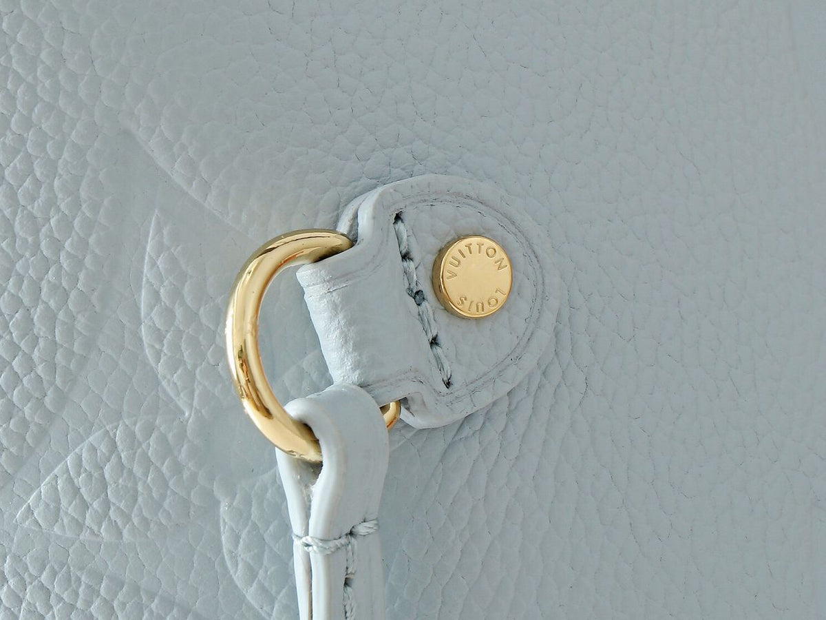 Louis Vuitton Neverfull MM Blue Hour Tote Bag product image 8, provided for visual reference and product detail review