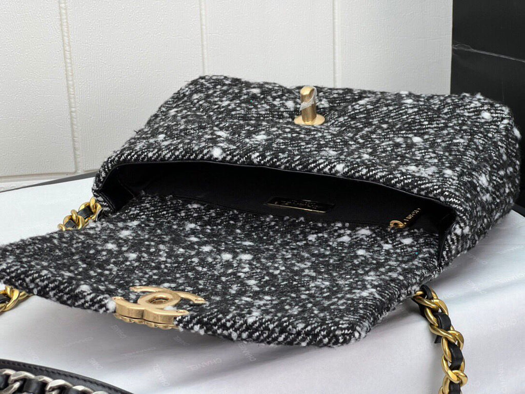 Chanel 19 Small Black and White Orea Tweed Handbag product image 6, provided for visual reference and product detail review