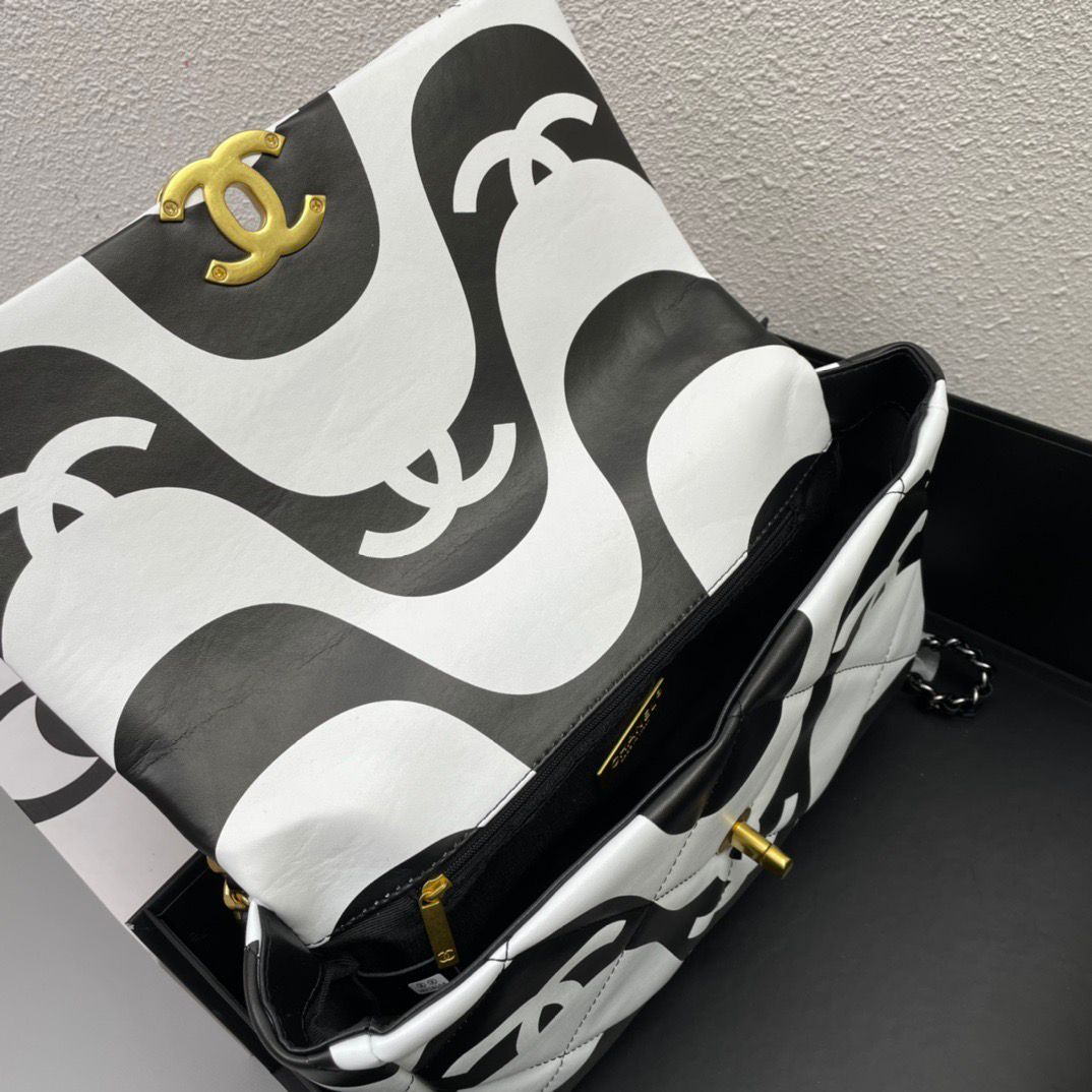 Chanel 19 Flap Bag Medium Black Ecru - Ecru and Black product image 8, provided for visual reference and product detail