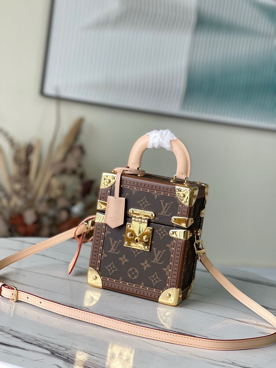 Louis Vuitton Monogram Box Bag product image 5, provided for visual reference and product detail review